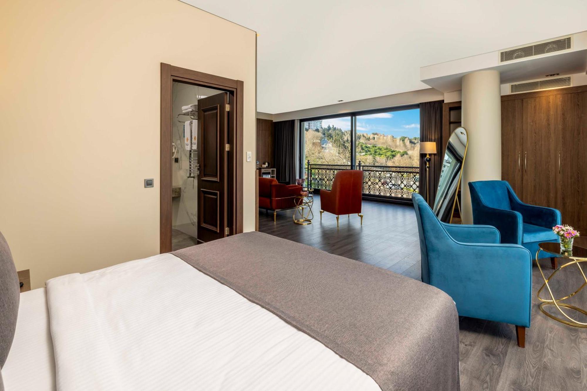 Ezkar Bathonea Art Istanbul Hotel Buitenkant foto