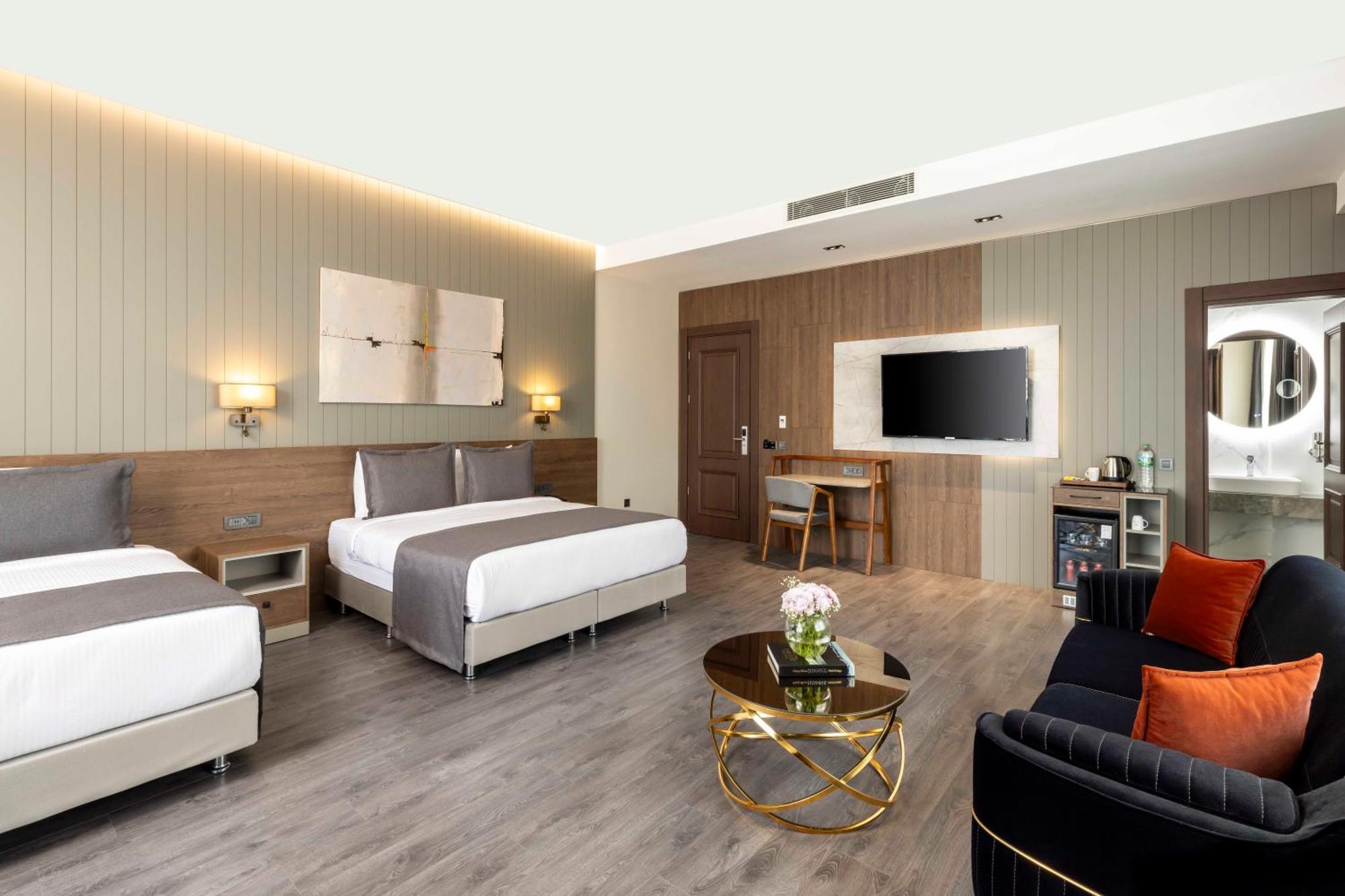 Ezkar Bathonea Art Istanbul Hotel Buitenkant foto